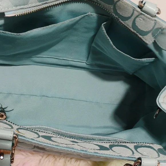 SALE! Auth Coach Denim Y2K Vintage Signature Baby Blue Handbag/Dust Bag - Picture 14 of 15